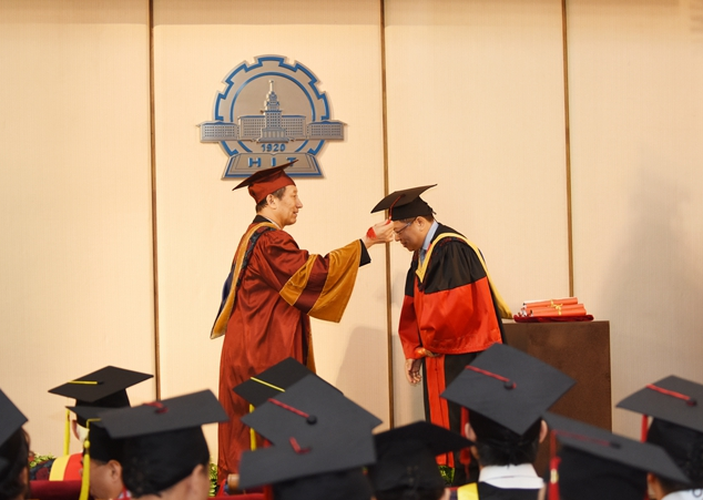 招聘|“抱歉，博士才有140万安家费”，高学历的快乐，旁人没机会体验