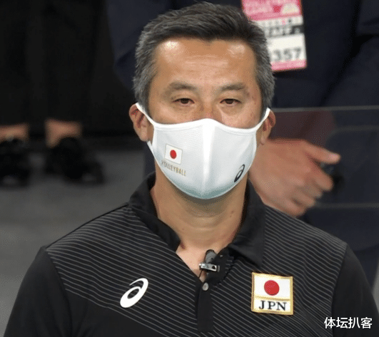 日本隊|2-3！1-3！中國男排慘遭日本隊雙殺，女排前國手點出4大敗因
