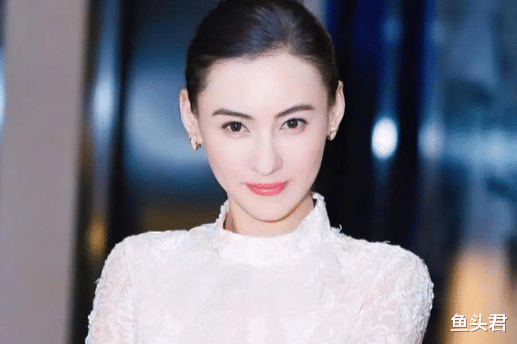 张柏芝|张柏芝晒大儿子近照：被误认为“新男友”，13岁便长成谢霆锋模样