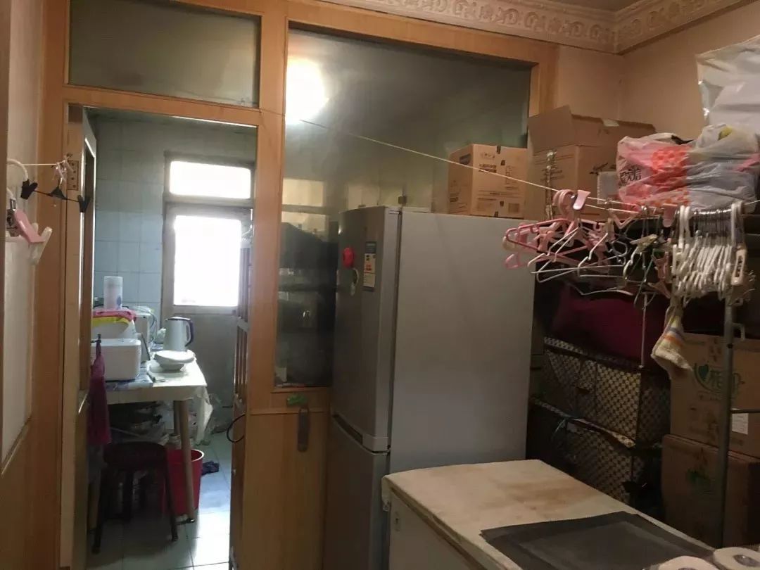 为了娶妻,大龄单身程序员爆改70㎡小破屋,卫生间比我家卧室都好