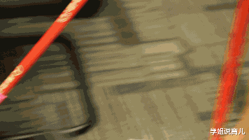 学姐说育儿|神回复:看到一位小姐姐在为难,我该伸出援手吗?神评亮了