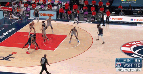 湖人隊(duì)|威少轉(zhuǎn)型了！32歲還能進(jìn)化！火箭放聲大哭！后悔莫及啊