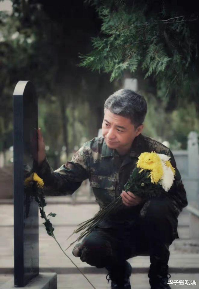 周炜 演员周炜时隔两个月后,发文悼念英烈反遭群嘲:这次没被盗号吧?