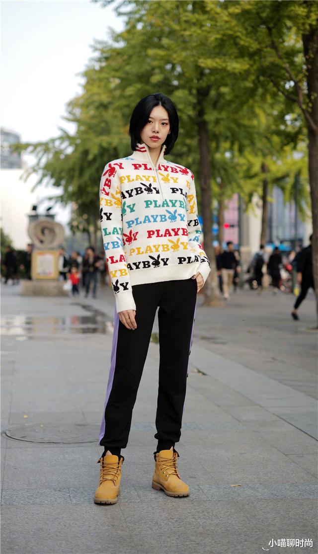 小喵聊时尚 冬天穿什么内搭？除了毛衣，这3种“高领衫”都可以，百搭又保暖