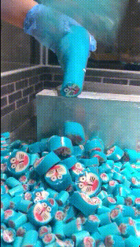 应届毕业生|“好像知道成吉思汗能干到欧洲的原因了！中间那人一米八！”哈哈哈