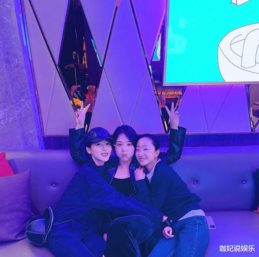 杨紫|半个娱乐圈卡点送祝福，明星借钱都找她，她为何能承包神仙友谊？