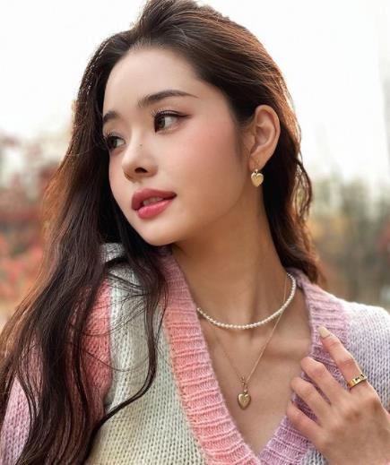 撞脸|Jennie&宋智雅也太像！14对韩国演员撞脸艺人：谭俊彦撞脸李政宰