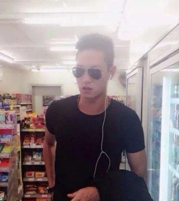 黄晓明|黄晓明保镖身高长相太出众被开除，后获邓超赏识还娶了孙俪经纪人