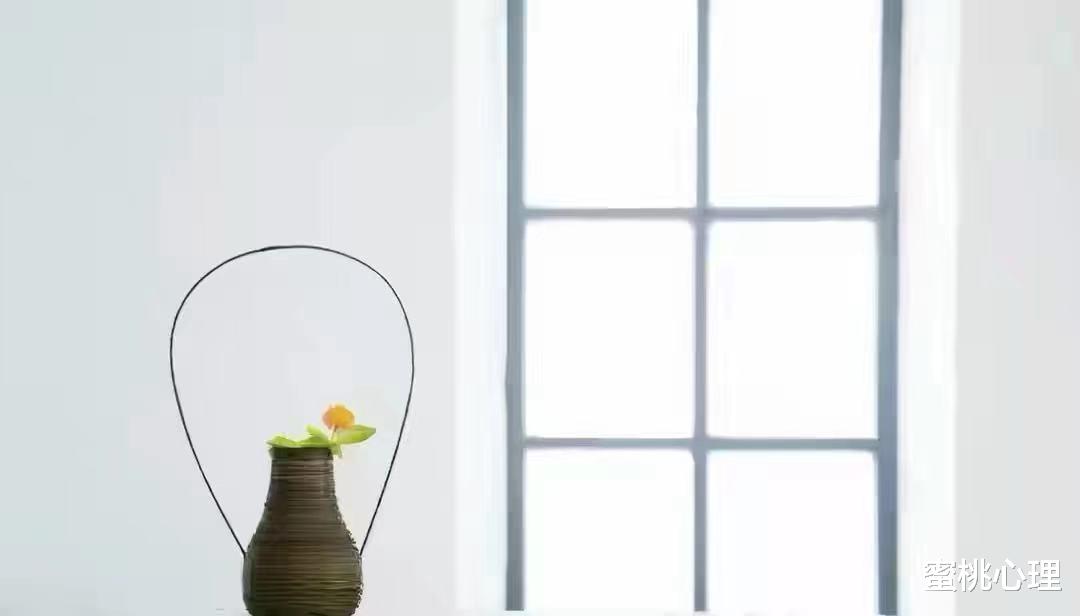 蜜桃心理|家再穷，这3种钱不能省，不然越省就会变得越穷