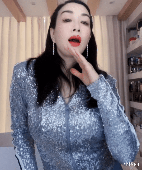 钟丽缇|钟丽缇公众平台大跳热舞，网友直呼什么年纪就该干什么样的事情