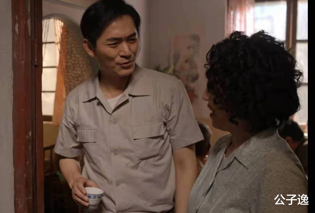 公子逸|《乔家的儿女》原著“徐娘半老又思春”的二姨：活该她，幸福一生