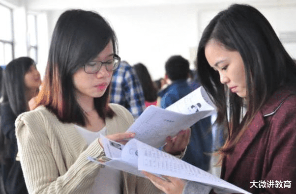 职业教育|深圳“顶级中学”工资单曝光，比大学教师还高，难怪博士争相应聘