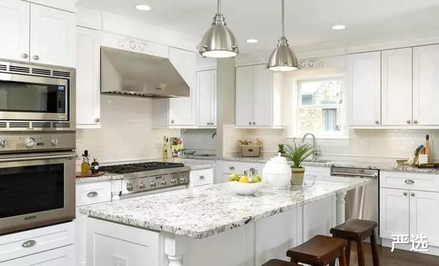 严选|建议女人:无论多节俭,这3样东西该扔就扔,别心疼,用久了不好