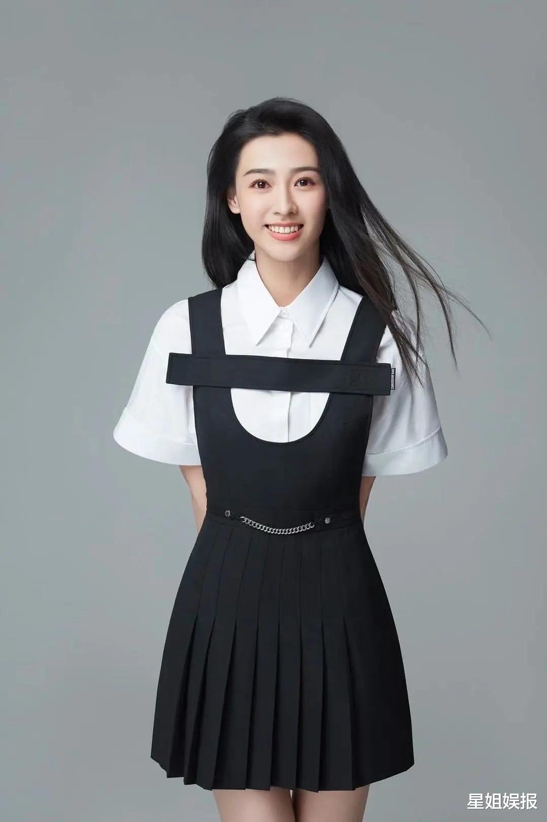 雪中悍刀行|《雪中悍刀行》的丫鬟青鸟，和刘昊然是同学，还是《斗破苍穹2》女主