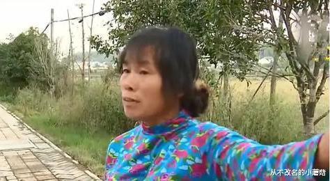 从不改名的小蘑菇|男子回家被拒，妻子提出16万补偿，为何邻居却说儿子不对？