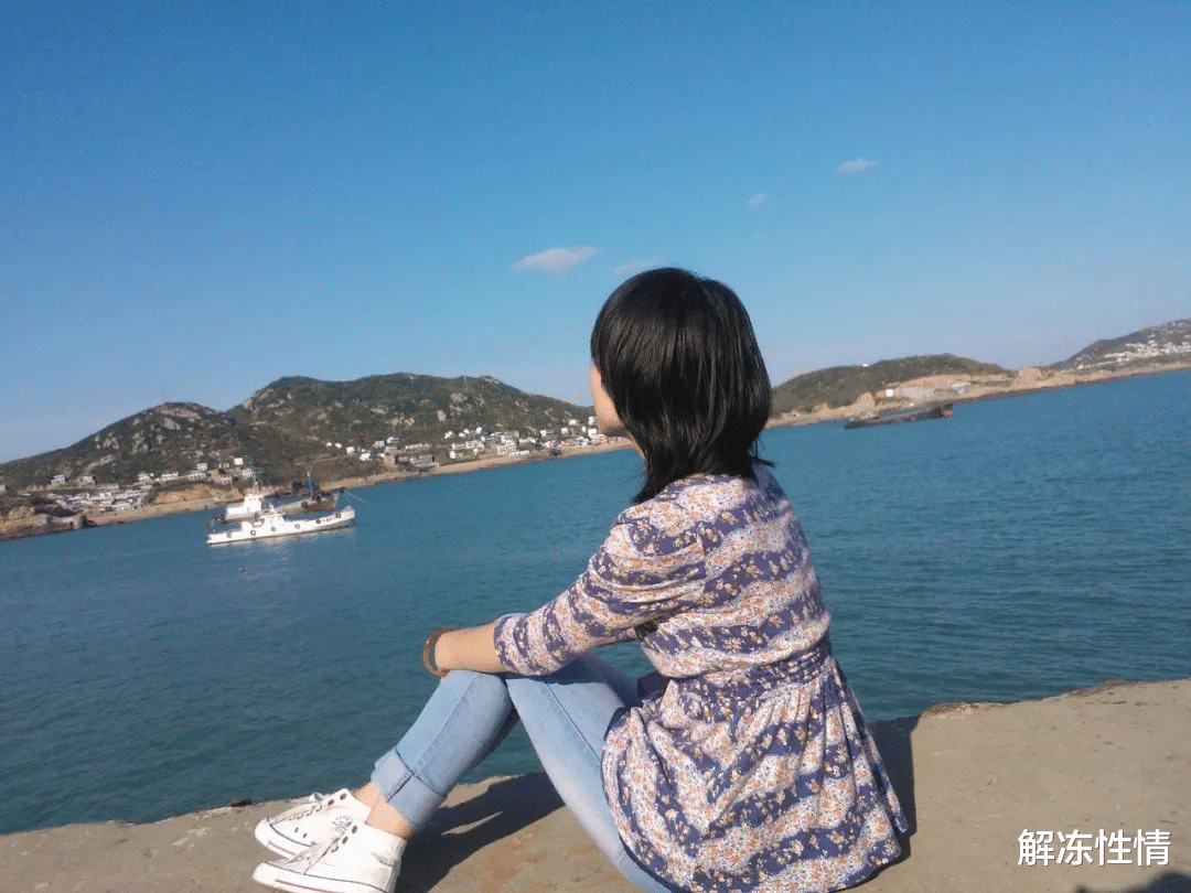 解冻性情|出差两个月,单身闺蜜每天给老公送早餐,是我太敏感了吗?