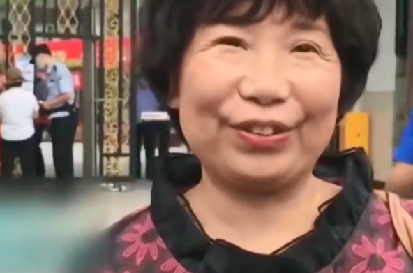 哲学筱筱|杜新枝究竟有没有说谎，田静最有发言权，听听她怎么说就清楚了！