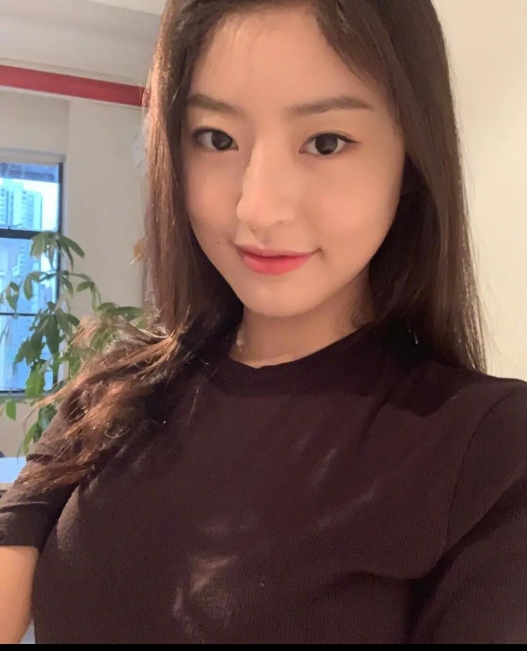 纪凌尘|纪凌尘官宣新恋情！揭秘纪凌尘新女友真实身份