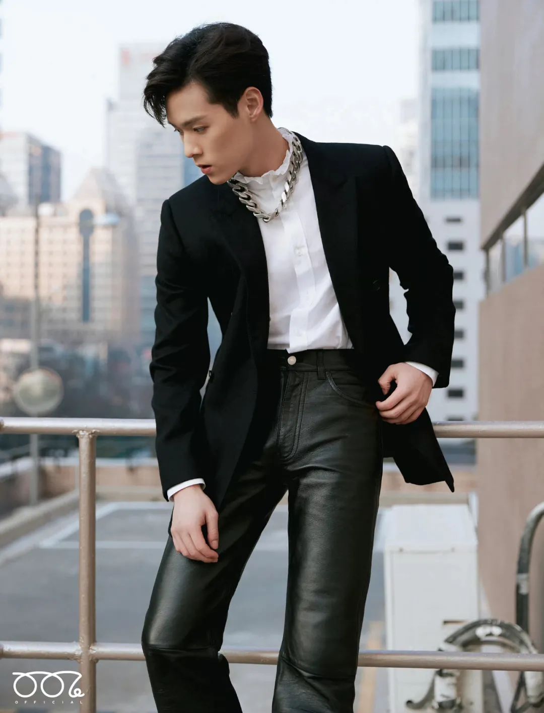 郭采洁|先生之夜明星红毯：张雨绮、邓伦 、郭采洁、李铢衔、董又霖、张颜齐、周翊然