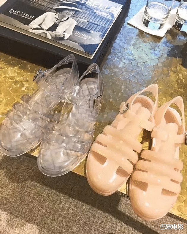 李连杰|不是弄丑就叫高级感，“妖魔鬼怪”般的审美，搞成这样有必要？