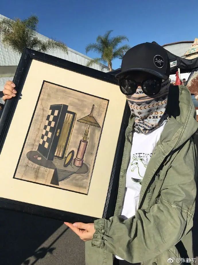 关晓彤|41岁张静初，花5年时间打造单身别墅：家里堆满旧物，却美得不像话！