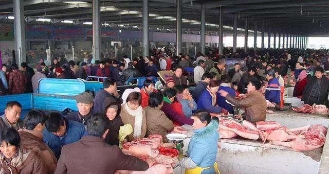 豬肉 豬價連降7周，居民卻“沒感覺”？“貓膩”被揭開，專家道出原因