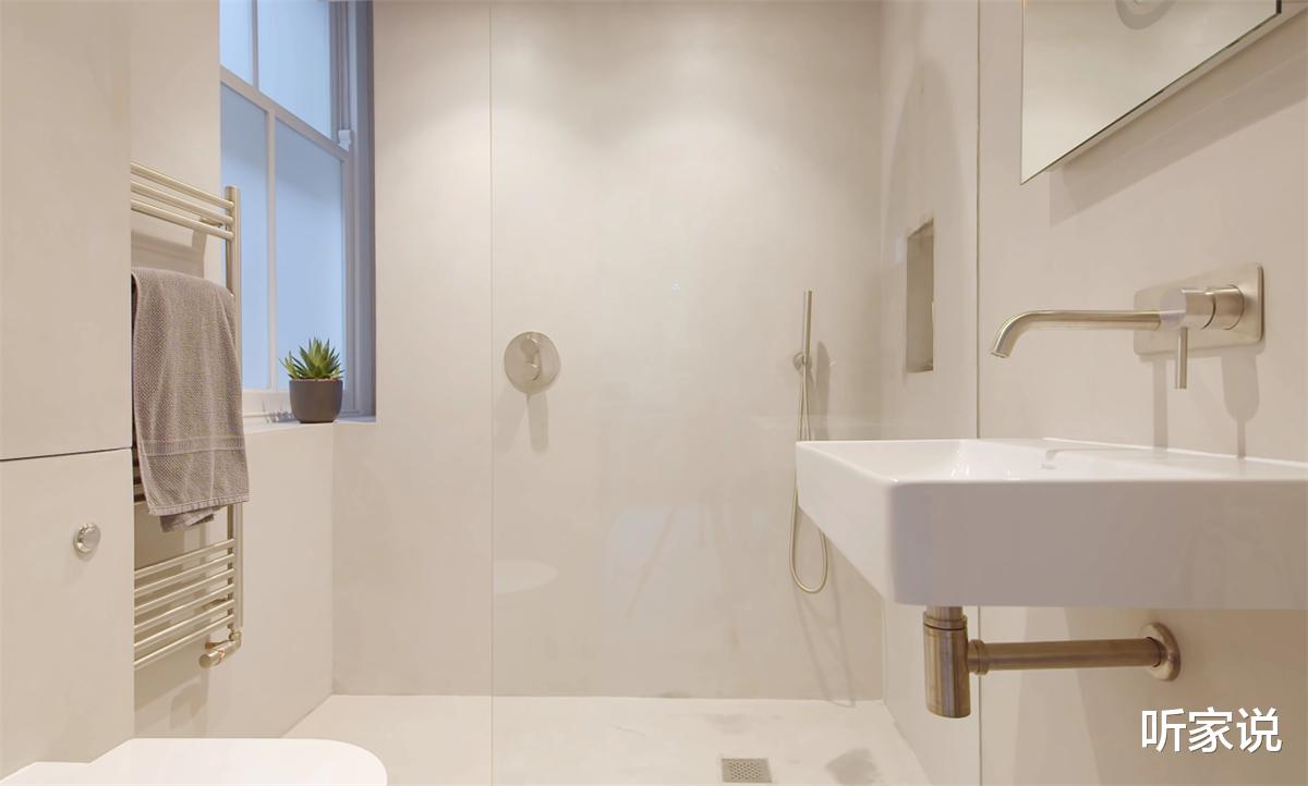 他翻新29㎡蜗居：拆掉隔断做全开放空间，利用3米4层高做夹层卧室