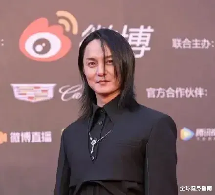 馒头|从全网夸到全网嘲！他到底做错了哪步？网友：这次狠狠地翻车了吧