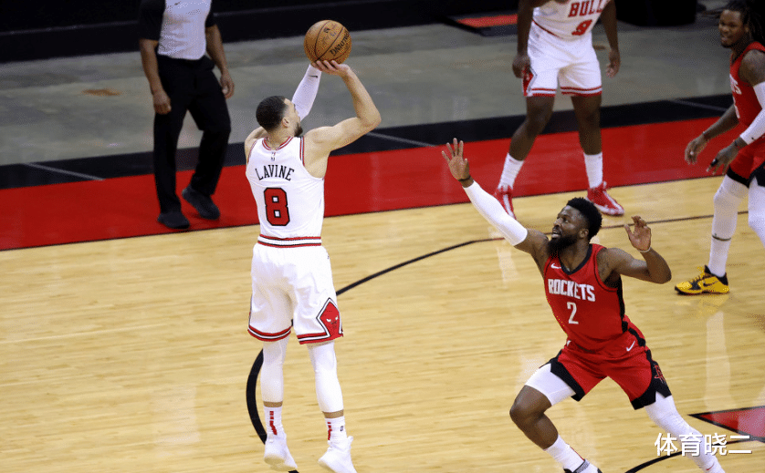 火箭队|6篮板3封盖！火箭2米11新援首秀发挥惊艳，斯通看人真准