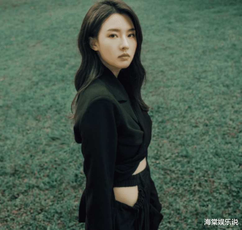 陈婷|恭喜！吴克群官宣恋情，和女友合体上线秀恩爱，比赌王千金还漂亮