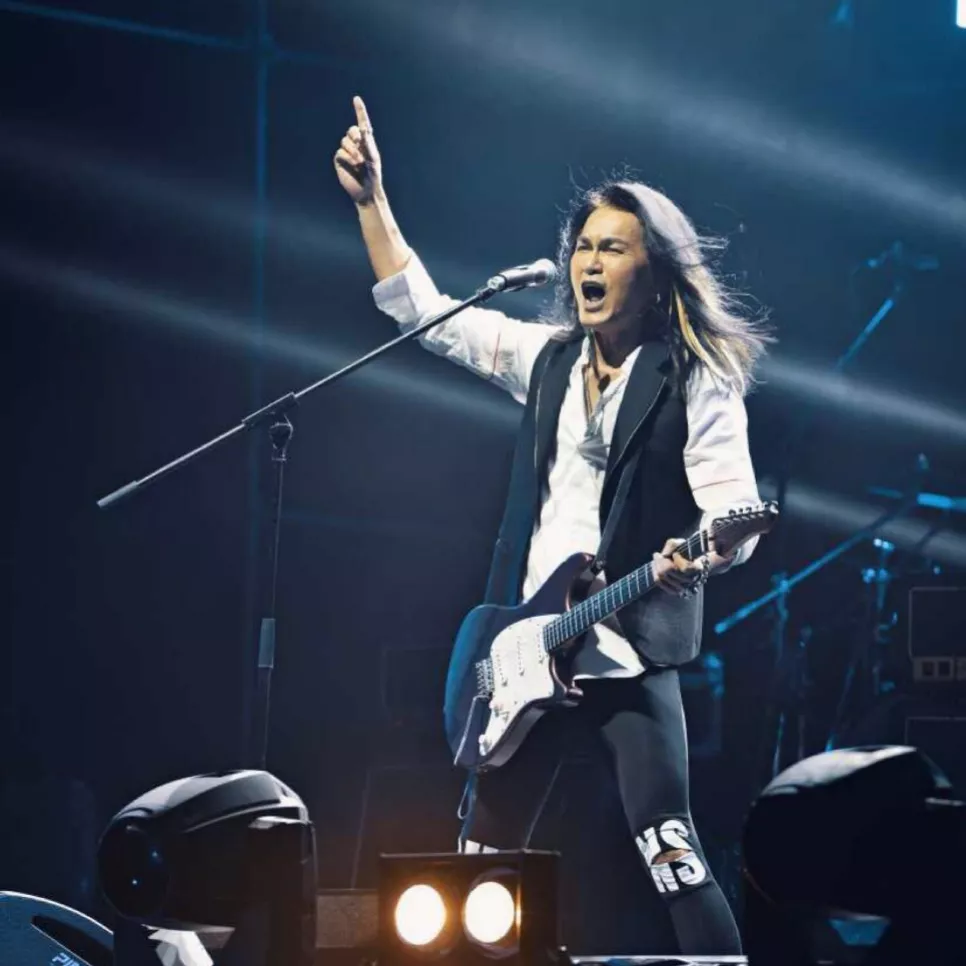 迪克牛仔|迪克牛仔北京跨年演唱《大中国》，竟有人开始阴阳怪气