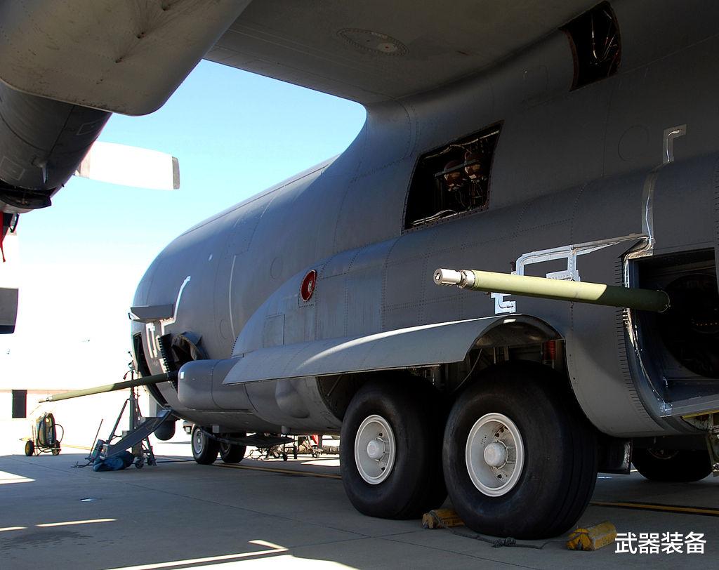 ac-130|可将地面目标直接蒸发掉的榴弹炮飞机：AC-130U空中炮艇