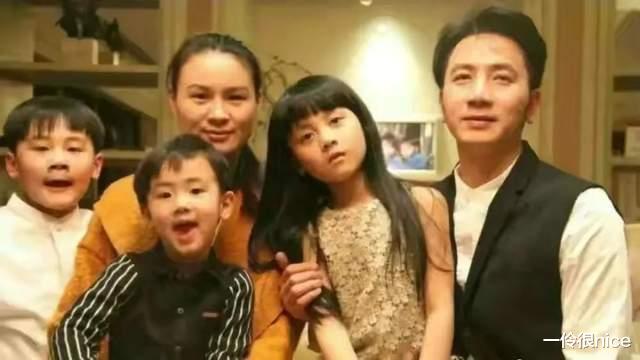 一伶很nice|林生斌全家的合照中藏着答案，朱小贞的女儿已经说出了事实