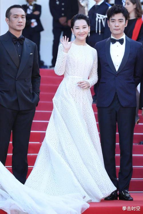 许晴|著名导演警告许晴：你和肖战的年龄差就是母子，不能再拍吻戏了