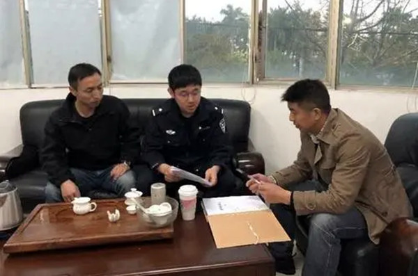 情趣奇闻|被害人平时的作风让歹徒惦记，小儿子丢下的钥匙引发了命案