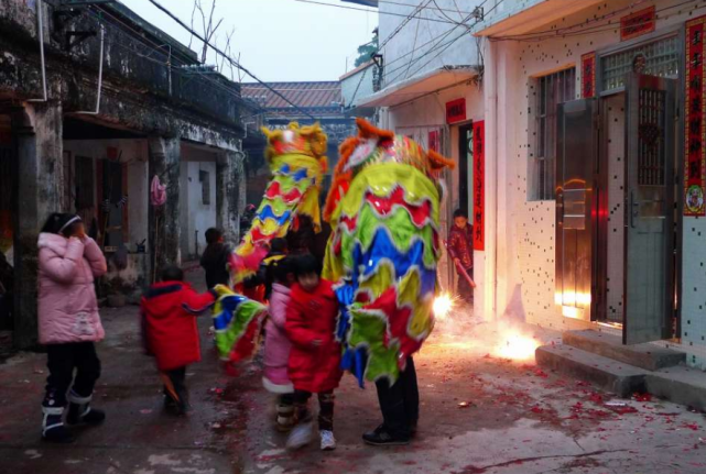 金戈鐵馬 为何现在过年,没有当初那么激动有年味了?4个原因让人陷入沉默