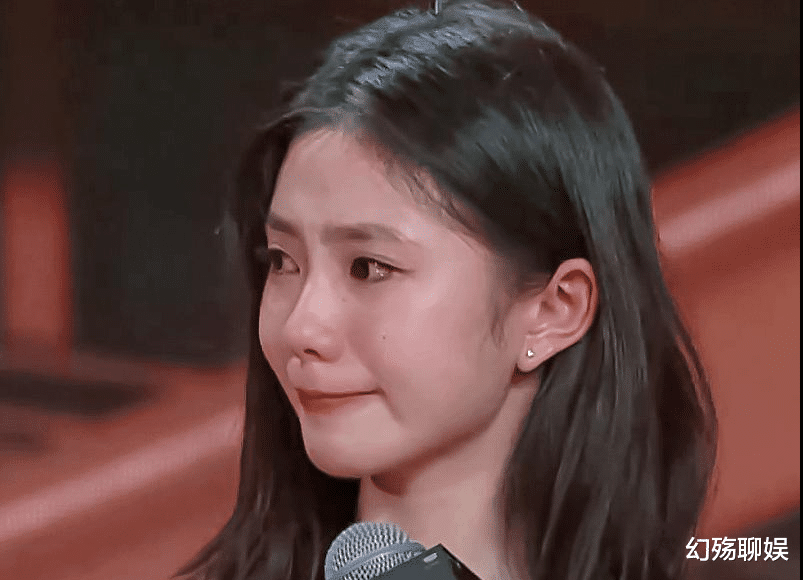 刘浩存|夸自己是有天赋，却说易烊千玺很努力，刘浩存到底还能走多远？