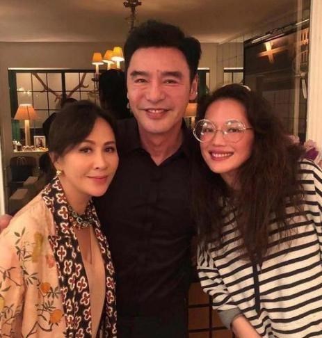 刘嘉玲|舒淇曾在刘嘉玲家上了个厕所，刚一走，刘嘉玲就将卫生间拆了重装