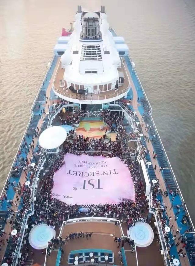 赵丽颖|张庭3357万粉丝短视频账号被禁：3年2644条视频，打造4大发财套路