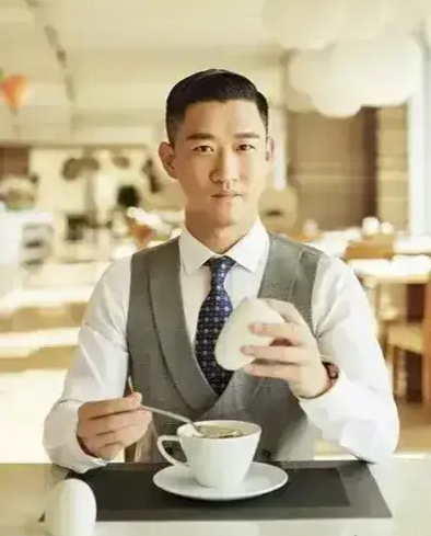 曹云金|曹云金吃蟹不忘挖苦郭德纲，网友评价“直击要害”！太损了