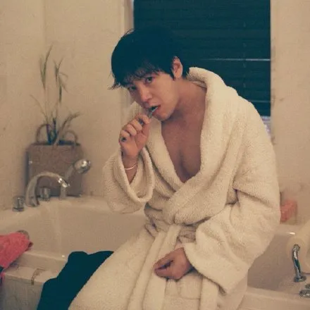 黄磊|这脸碰瓷吴亦凡？他果然没吹牛啊