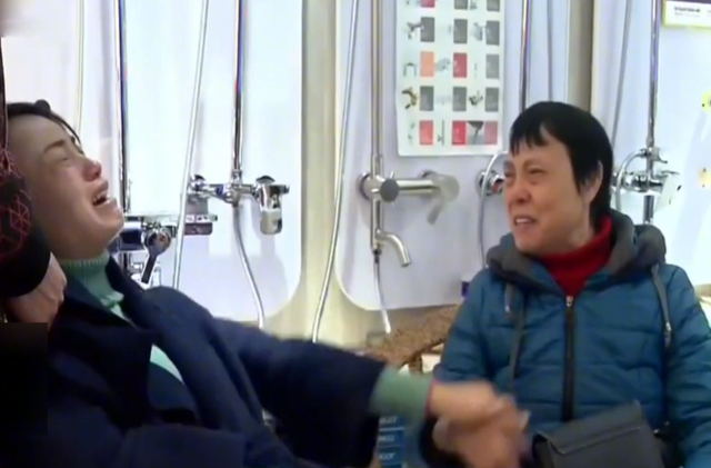 蓦然一牟 女儿生活幸福，母亲却看不顺眼，母亲非要让女儿离婚自己才开心！