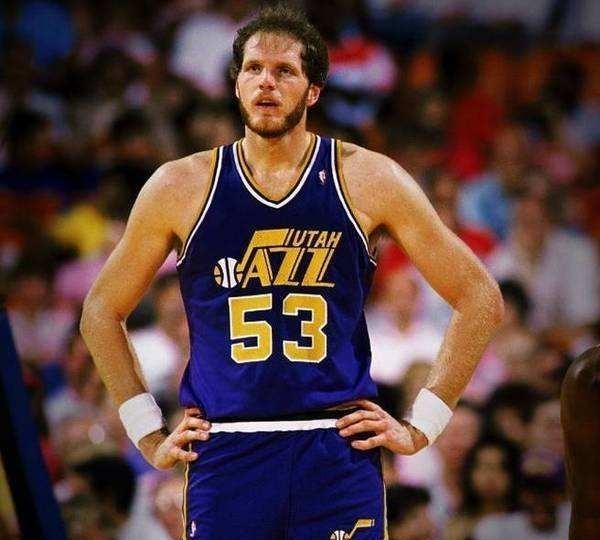 盖帽王|10得分王11篮板王9助攻王6抢断王4盖帽王，细数NBA5项单数据之王
