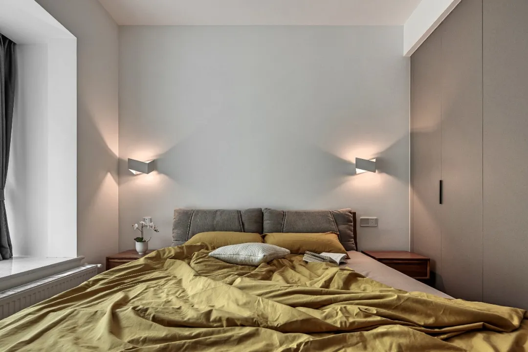 130㎡旧房改造，阳台纳入客餐厅，Get闹市中的悠然居所！