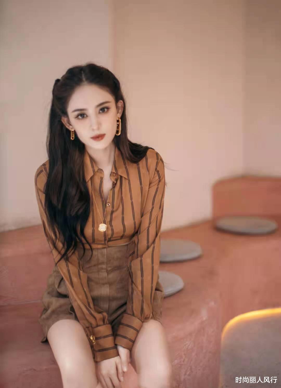 时尚丽人风行|芬迪派对比奥运开幕式养眼！娜扎穿超短衬衫秀性感，赵薇压轴超美