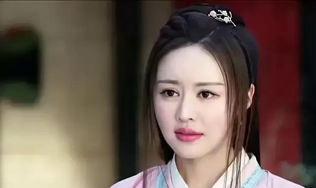 范上官|藏了两年，新版小昭终于曝光，王晶夸内地最灵气，是…是吗？