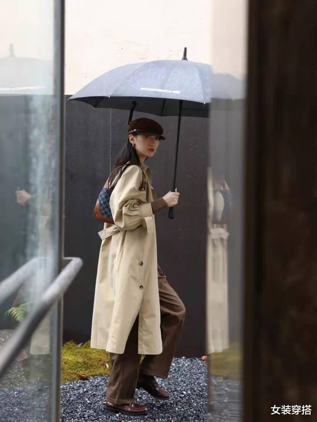 女装穿搭|风衣搭配什么裤子和鞋子好看