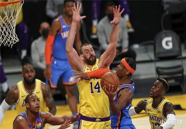 湖人队|美媒预测湖人今夏大概率离队的5位球员：替补硬核难留，放弃鸡肋