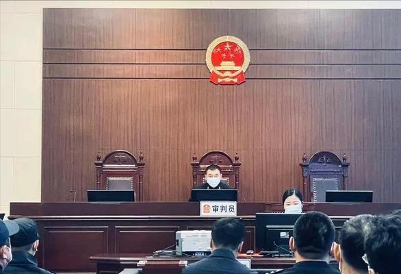 33岁合肥女子从26楼跳下身亡:我到底哪错了