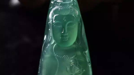 紫罗兰翡翠|市面上假货太多了，来看看这几种玉石至今没人造假，也包括翡翠